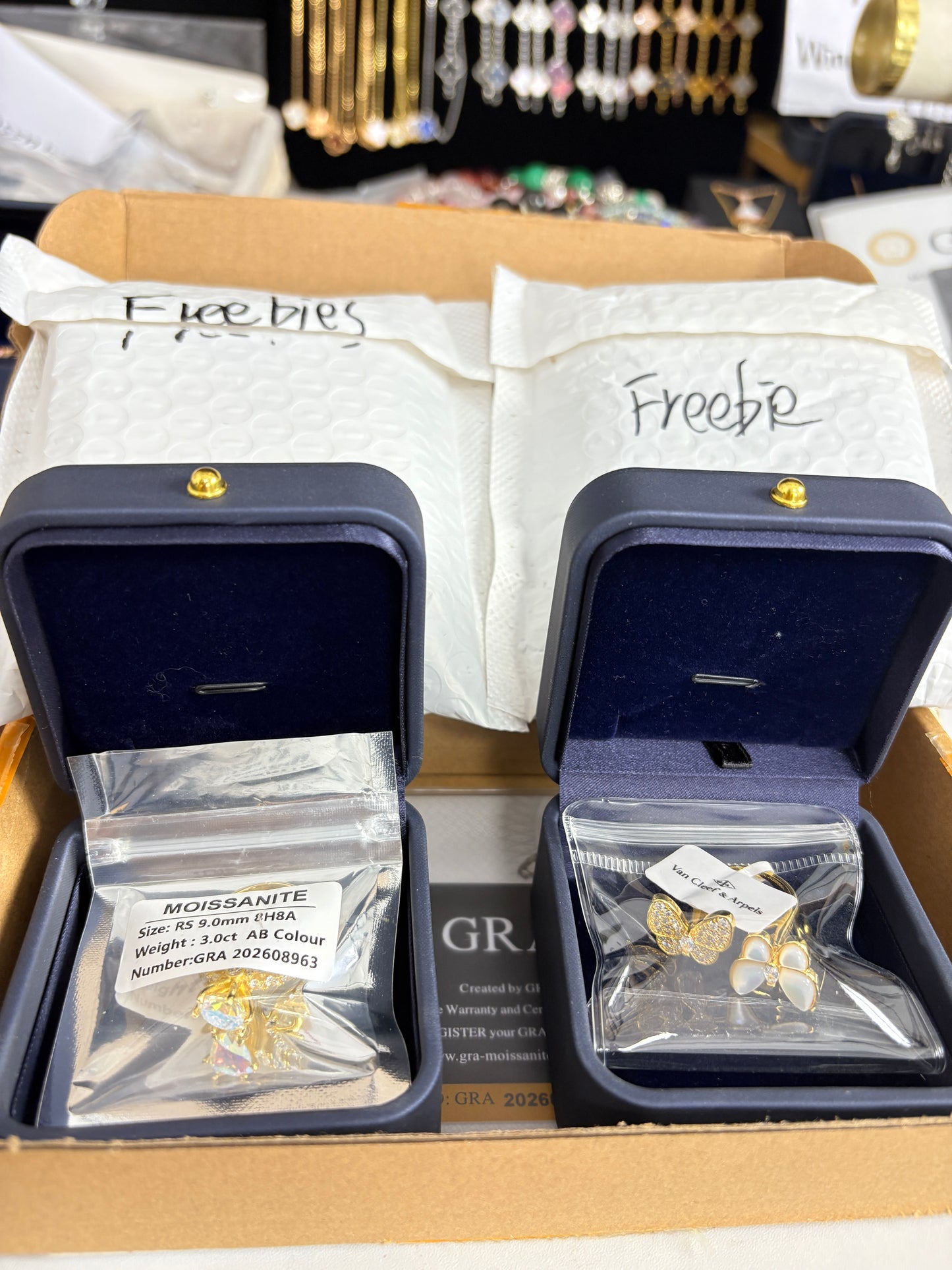 Latoya’s Jewelry Order-Lunaluss