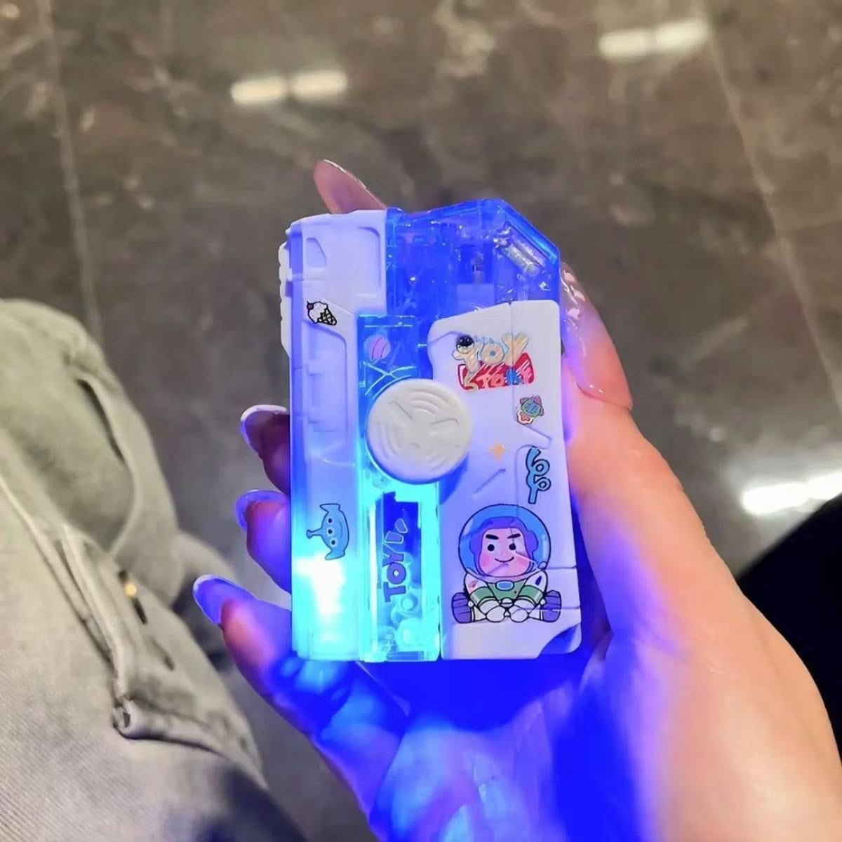 GG02 Creative foldable rotating windproof lighter