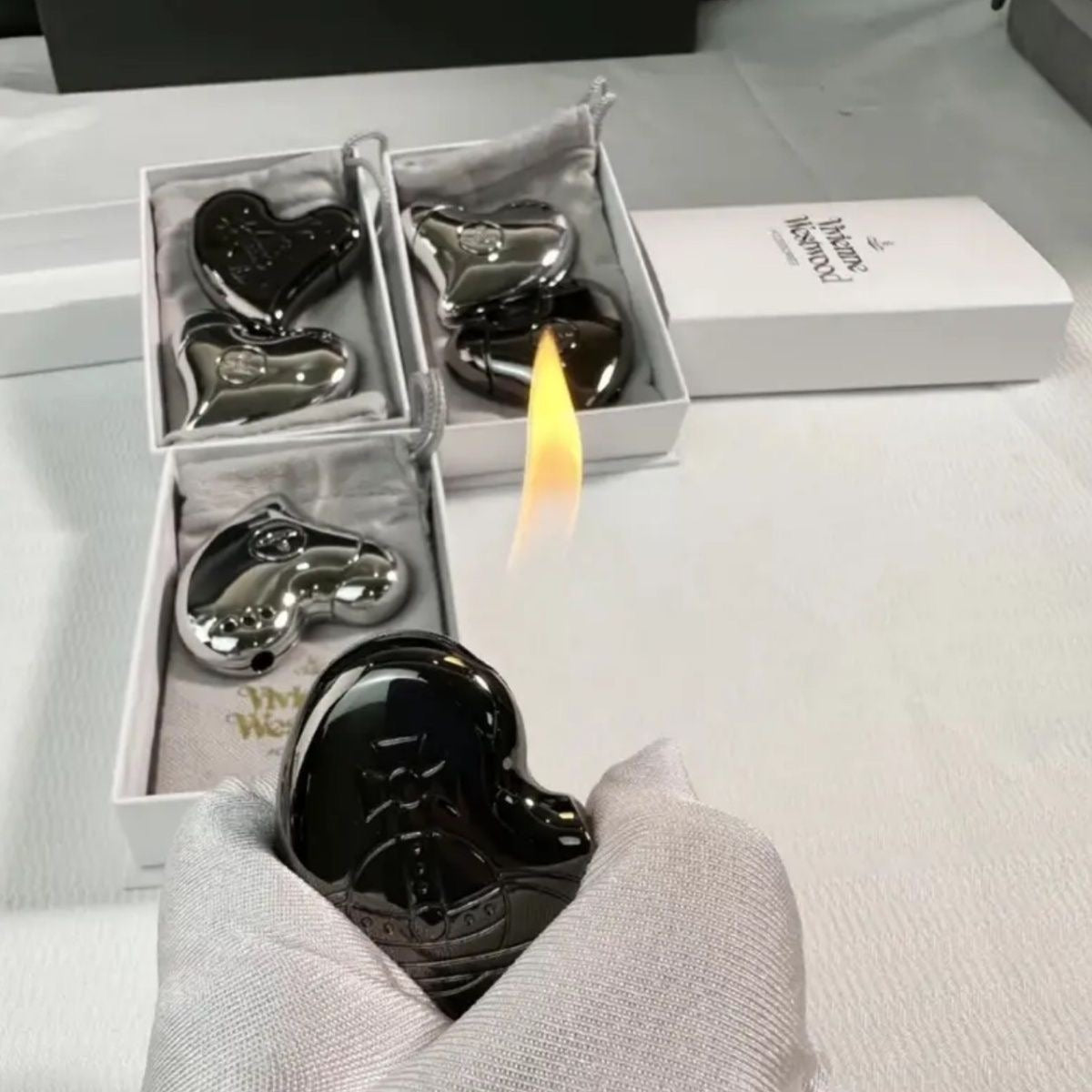 NANA's same peripheral love lighter